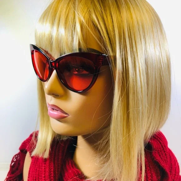 Women’s Kendall and Kylie Cherry Red Fashion Sunglasses Kylie Jenner Quay Eyewear Sunglasses-Kylie Jenner Wearing  main image 4